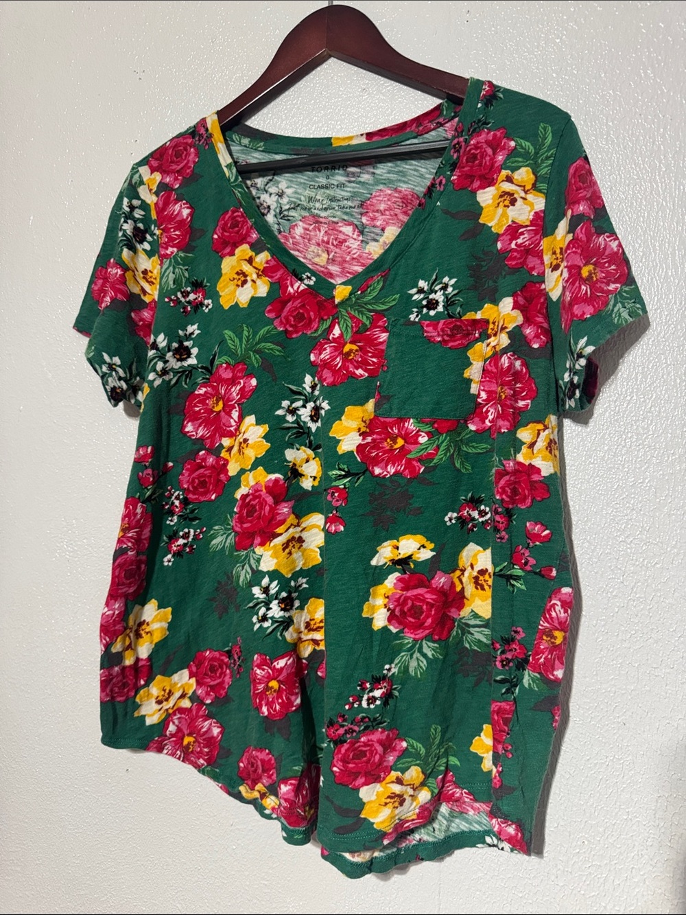 Torrid Green V-Neck Short Sleeve Top with Pink & Yellow Floral Print